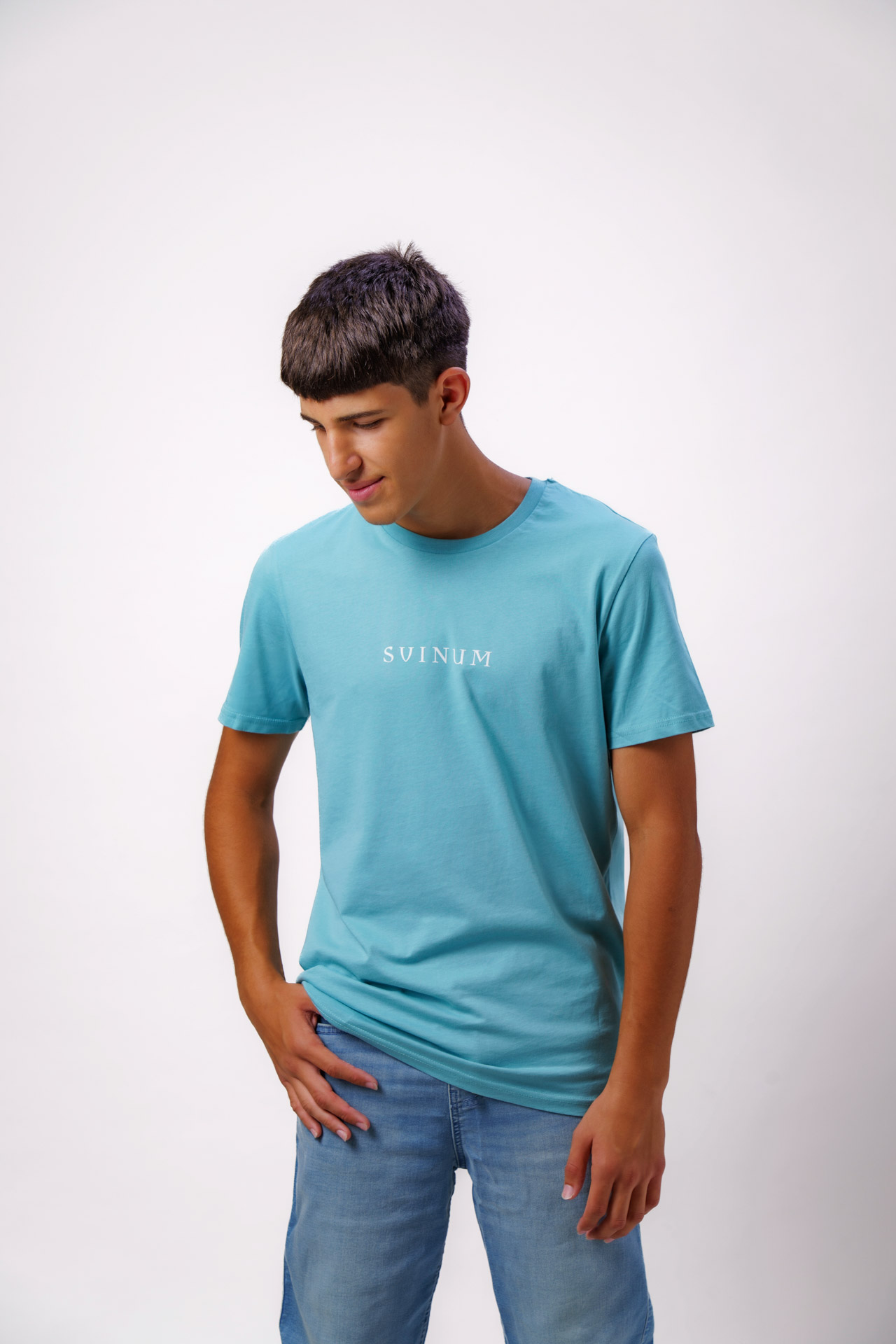 Camiseta Azul Cielo - Logos Estampados